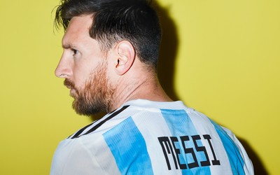 乐竞电竞热评-克拉马里奇与门将相撞后受伤